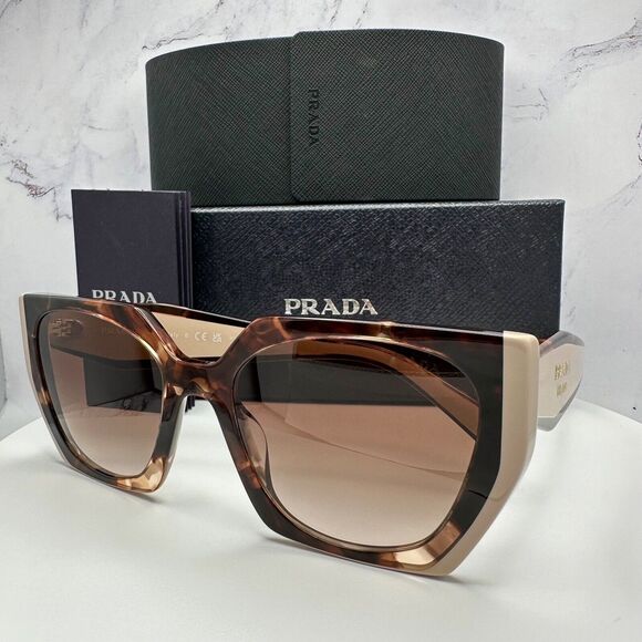 Prada Brown and Cream Sunglasses - Picture 11 of 16